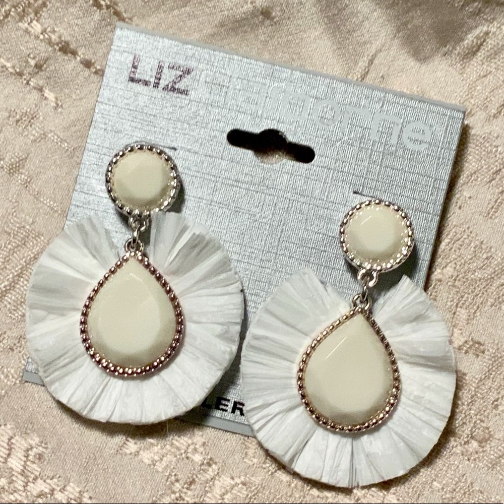 Liz Claiborne White Bohemian Raffia Fan Earrings